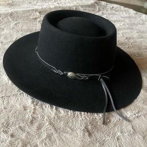 Authentic Outback Styling Hat Size 6 5/8;53